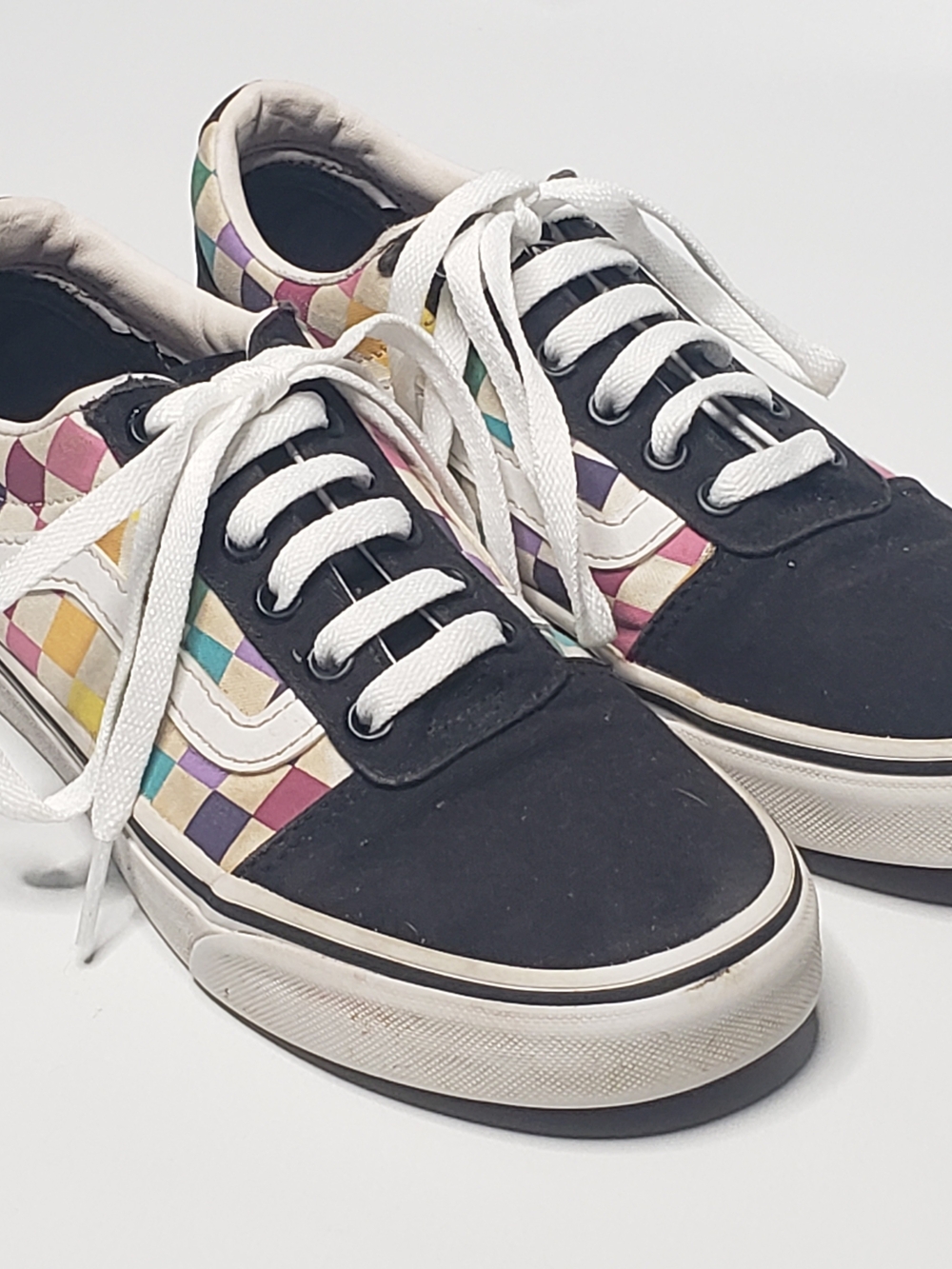Vans Women's Black Sneakers with Multicolor Checker Panels & New Laces Size 7